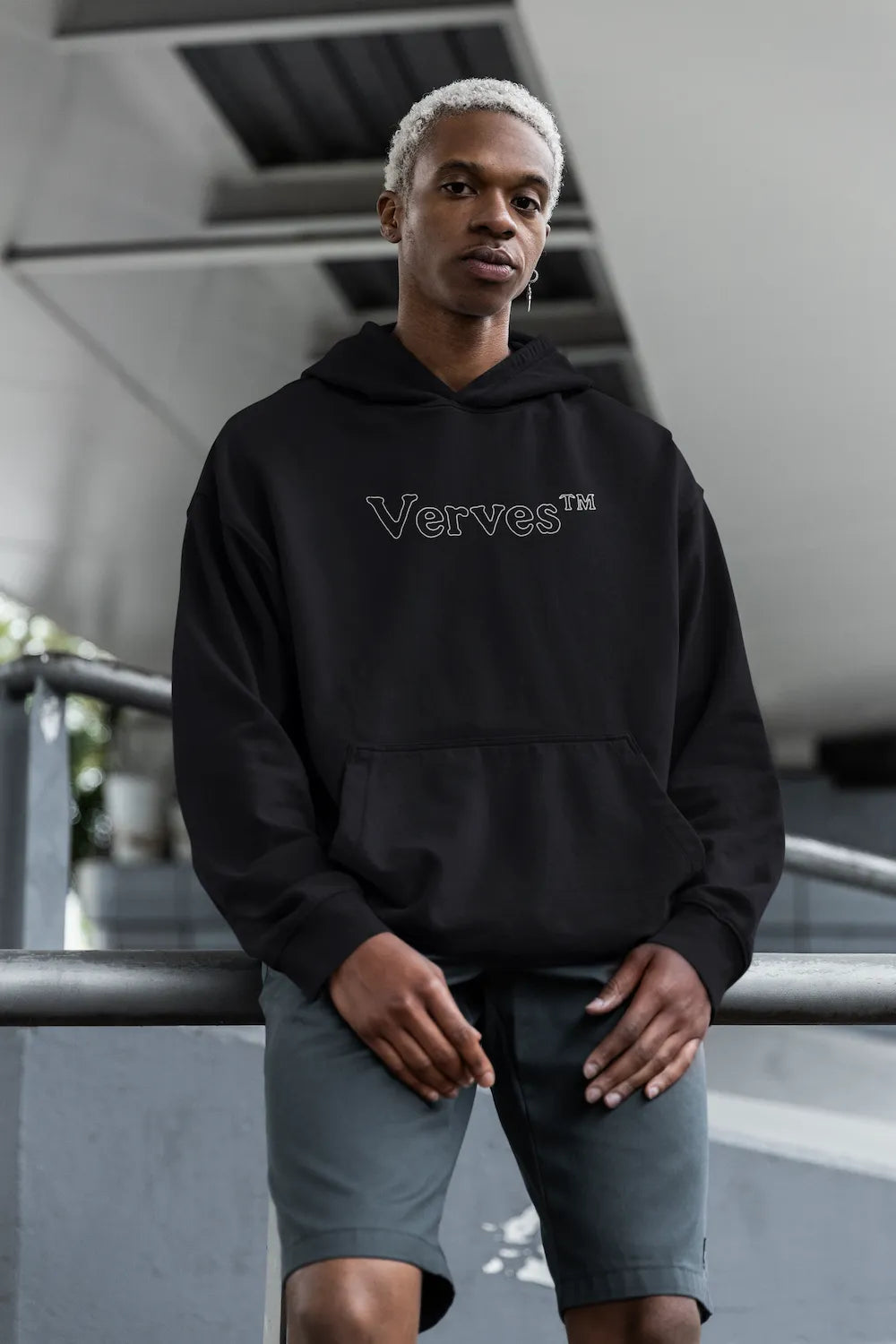 VERVES "Logo" Oversized Hoodie